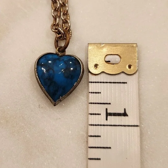 Blue Turquoise Heart Pendant Necklace Natural Stone Look Charm Gold Tone Chain - Picture 6 of 10